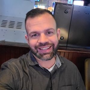 Meet your Posher, Brad